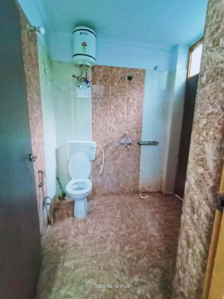 Bathroom, gomti nagar 3 Bedroom 1325 Sq.Ft. Independent House In Gomti Nagar Lucknow 9900830