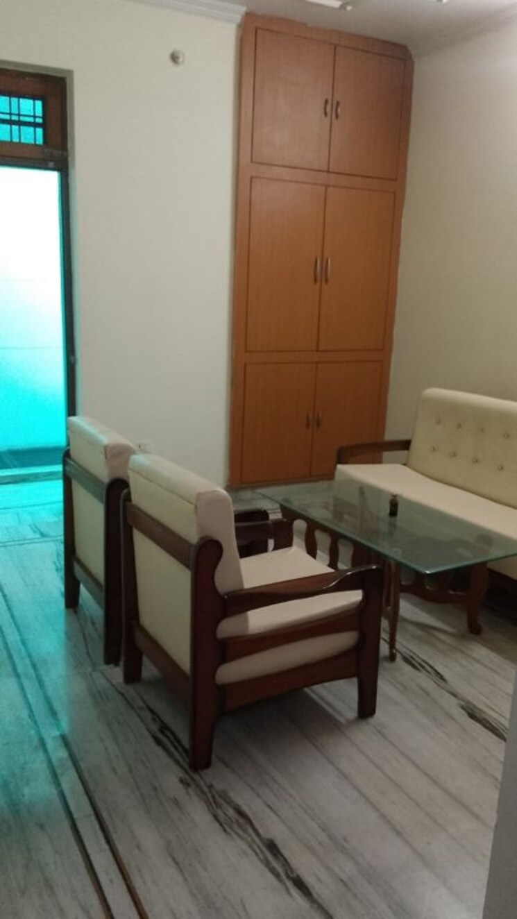 Master Bedroom, gomti nagar 1 Bedroom 600 Sq.Ft. Independent House In Gomti Nagar Lucknow 9900960