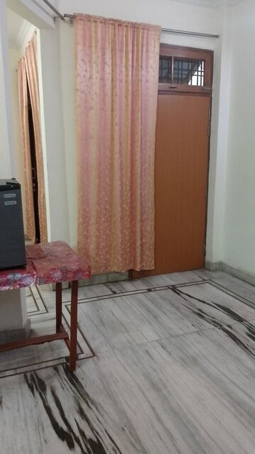 Bedroom in 1 BHK Independent House at Gomti Nagar – for Rent