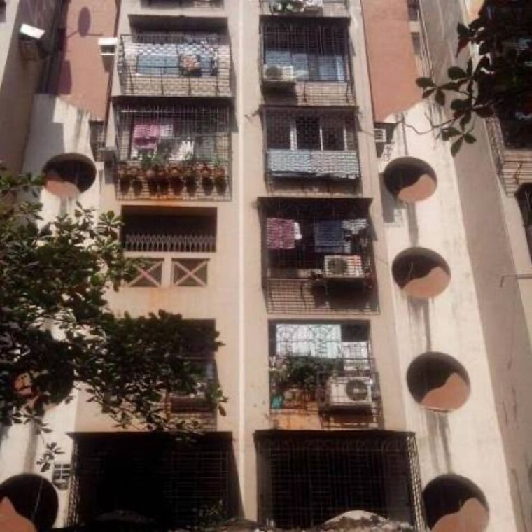 Exterior View, red-rose-chs-1 2 Bedroom 750 Sq.Ft. Apartment In Shashtri Nagar Mumbai 9900979