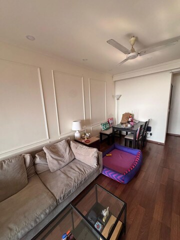 Bedroom in 2 BHK Apartment at Sea Pebbles Apartment, Bandra West – for Rent