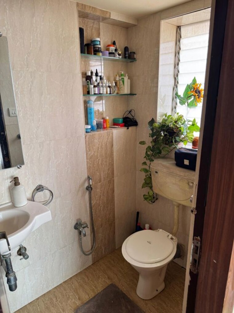 Master Bedroom, sea-pebbles-apartment 2 Bedroom 900 Sq.Ft. Apartment In Bandra West Mumbai 9900994