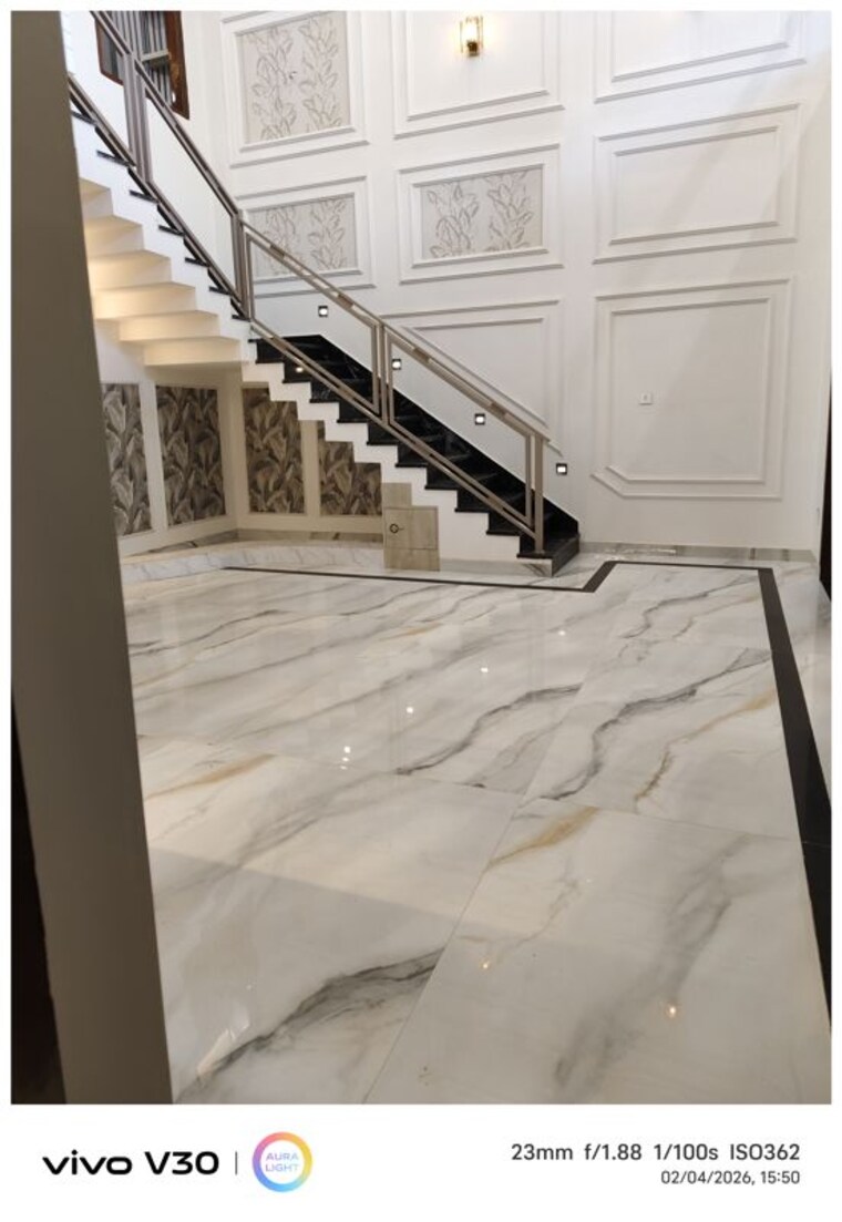 undefined, gomti nagar 6+ Bedroom 2260 Sq.Ft. Independent House In Gomti Nagar Lucknow 9901020