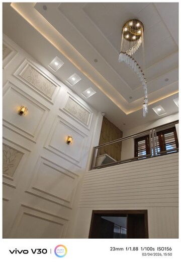 6+ BHK Independent House – Exterior View View at Gomti Nagar - for Rent