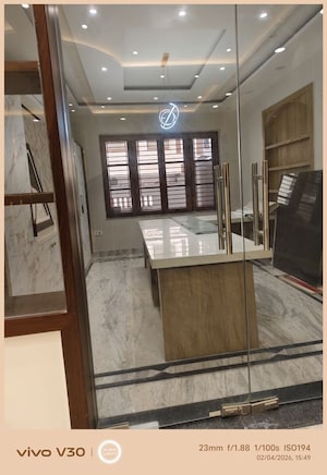 Kitchen in 6+ BHK Independent House at Gomti Nagar – for Rent