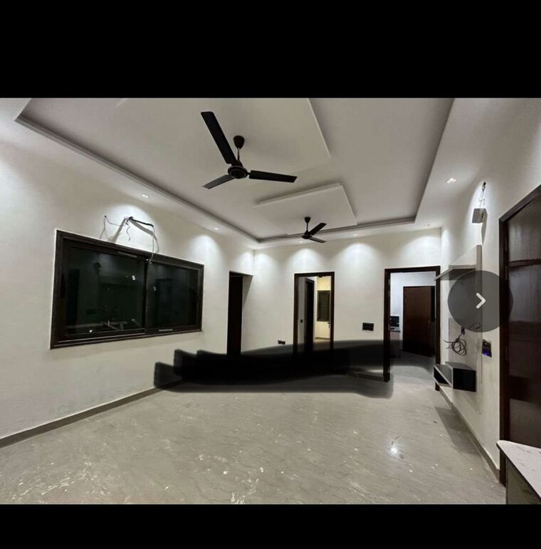 undefined, prashant vihar 3 Bedroom 1000 Sq.Ft. Builder Floor In Prashant Vihar Delhi 9901078