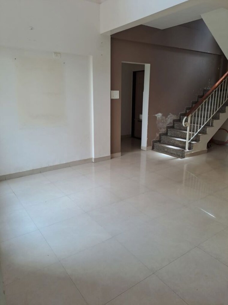 Room, baner 4 Bedroom 3300 Sq.Ft. Villa In Baner Pune 9901058
