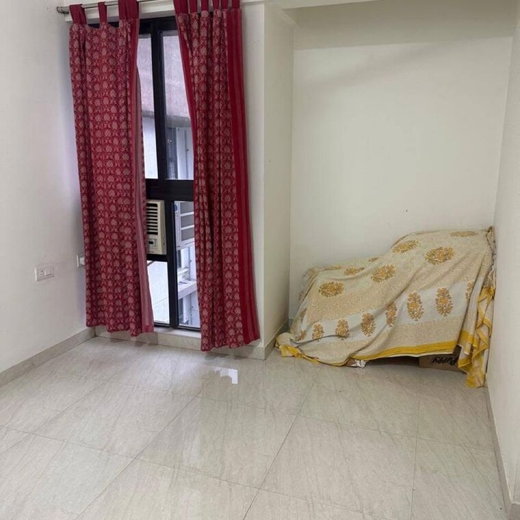 Bedroom, lodha-crown-quality-homes 1 Bedroom 317 Sq.Ft. Apartment In Saket Complex Thane 9901186