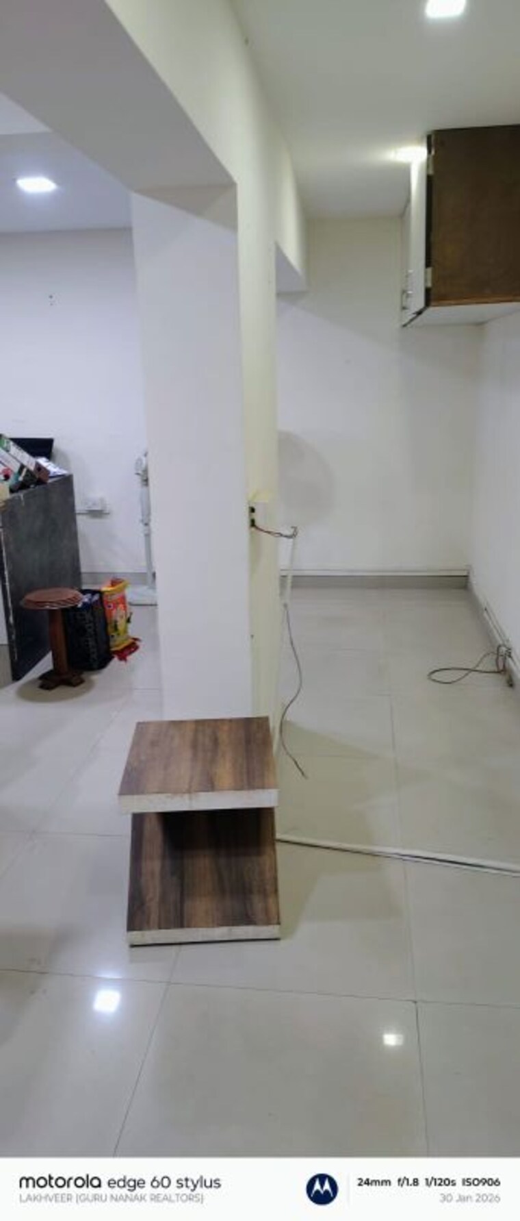 Other, senapati bapat road Commercial Office Space 600 Sq.Ft. In Senapati Bapat Road Pune 9901206