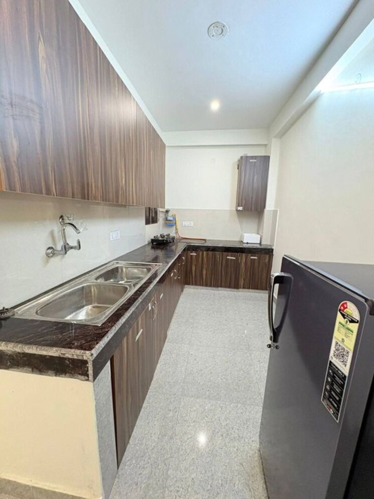 Kitchen, sector 24 2 Bedroom 1378 Sq.Ft. Builder Floor In Sector 24 Noida 9901324