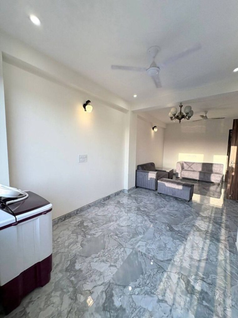 Bedroom, sector 24 2 Bedroom 1578 Sq.Ft. Builder Floor In Sector 24 Noida 9901351