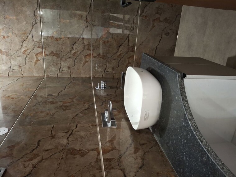 Bathroom, raj nagar extension 4 Bedroom 2200 Sq.Ft. Builder Floor In Raj Nagar Extension Ghaziabad 9901408