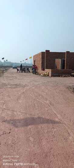 Plot For Sale in Pallav Puram Phase 2
