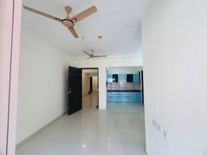 Room in 2 BHK Apartment at Kolte Patil Life Republic R 10, Hinjewadi – for Rent