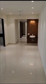 3 BHK 1350 Sq.Ft. Apartment in Triumph Tower