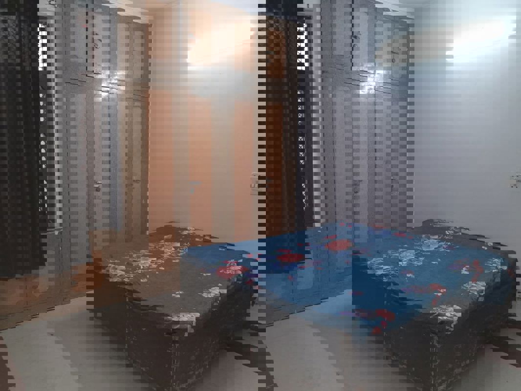 Pg For Rent in Pitampura