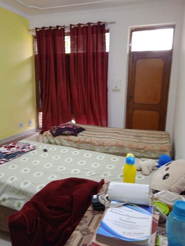 Bedroom in  Pg at Pitampura – for Rent