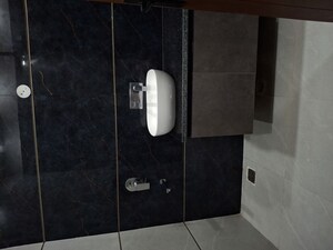 Furnished Amenities in 4 BHK Builder Floor at Raj Nagar Extension – for Sale