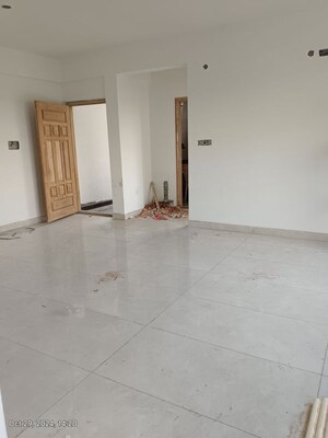 Room in 2 BHK Apartment at Bommanahalli – for Sale