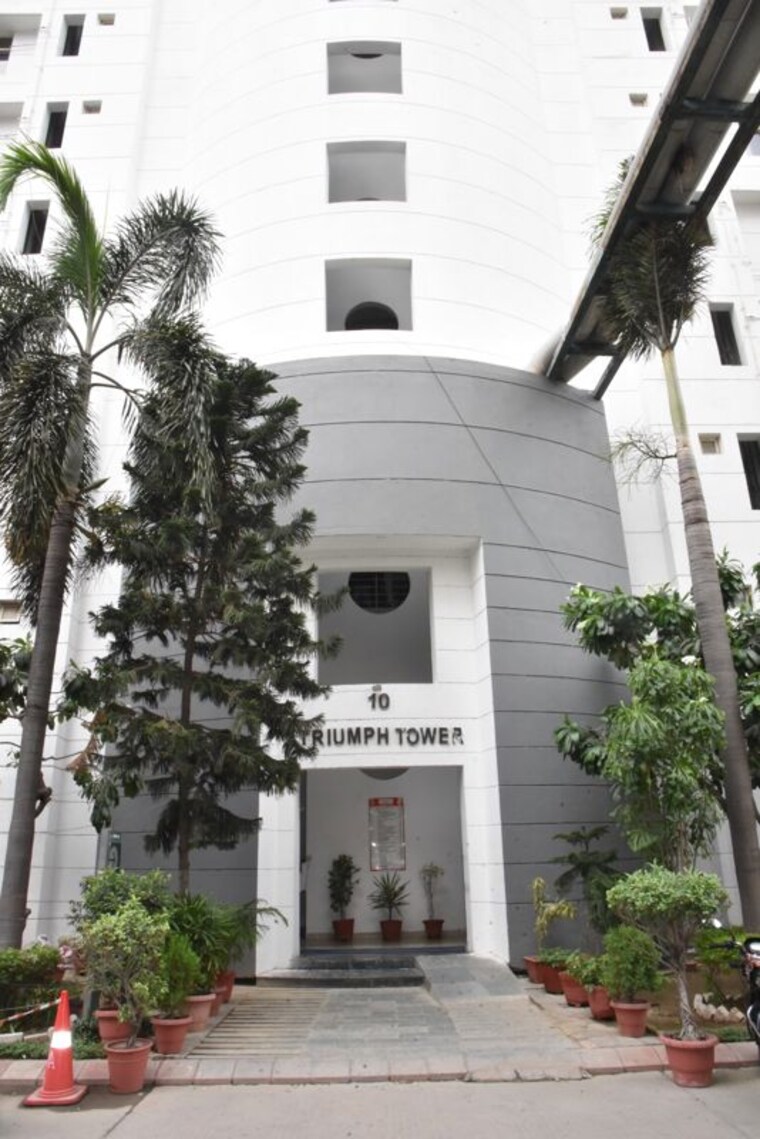 Exterior View, omaxe-heights-gomti-nagar 4 Bedroom 3070 Sq.Ft. Apartment In Gomti Nagar Lucknow 9901578