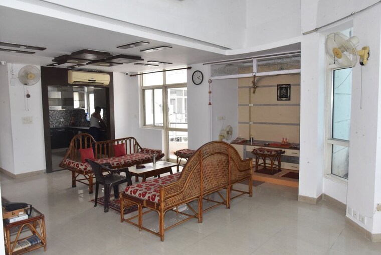 Living Room, omaxe-heights-gomti-nagar 4 Bedroom 3070 Sq.Ft. Apartment In Gomti Nagar Lucknow 9901578