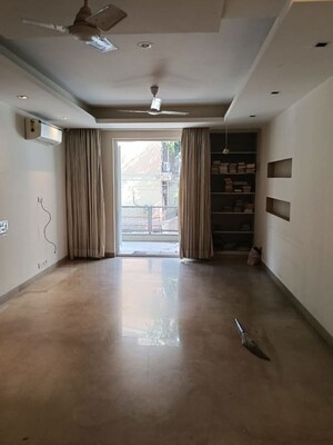 3 BHK Builder Floor For Rent in Chittaranjan Park