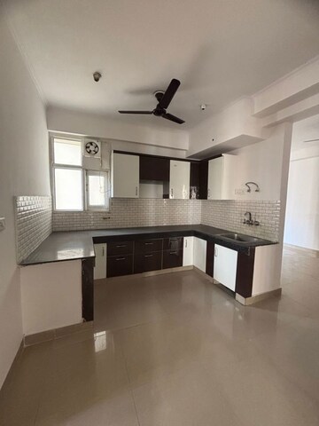 Kitchen in 2.5 BHK Apartment at Sethi Max Royal, Sector 76 – for Sale