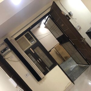 1 RK Builder Floor For Sale in Kurla West