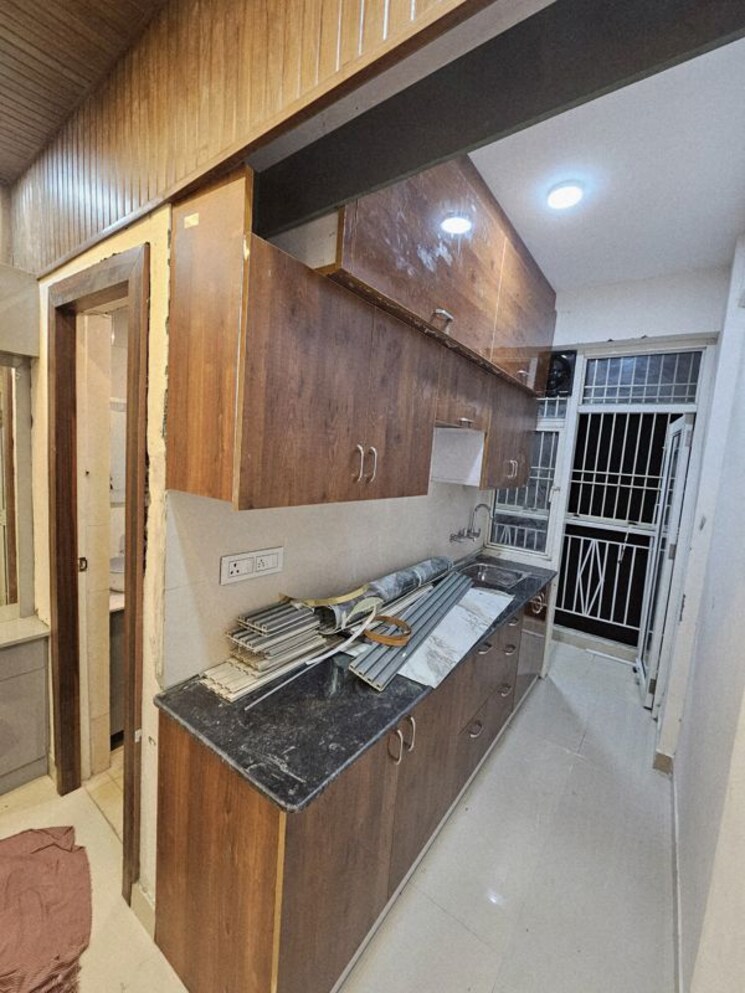 Kitchen, javin-raj-empire 4 Bedroom 2650 Sq.Ft. Apartment In Raj Nagar Extension Ghaziabad 9901738