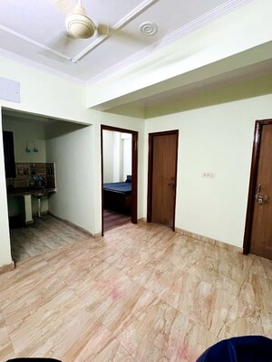Room in 1 BHK Apartment at RWA Apartments Sector 45, Sector 45 – for Rent
