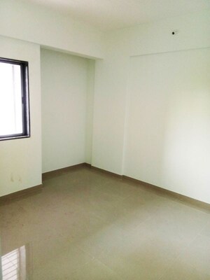 Room in 3 BHK Apartment at Haware Grace, Wakad – for Rent