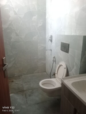 Bathroom in 3 BHK Builder Floor at Ashoka Enclave 3, Sector 35 – for Rent