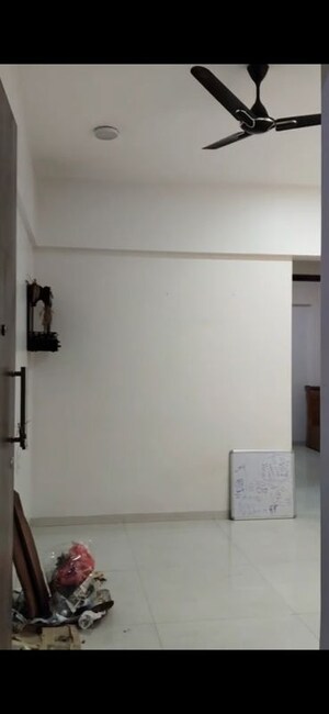 2 BHK Apartment For Rent in KRS Mandor Leela, Goregaon West