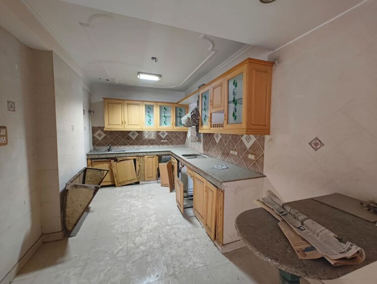 Kitchen, east of kailash 3 Bedroom 1500 Sq.Ft. Apartment In East Of Kailash Delhi 9901941