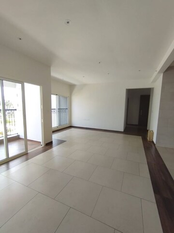 Room in 3.5 BHK Apartment at Sobha Windsor, Whitefield – for Rent