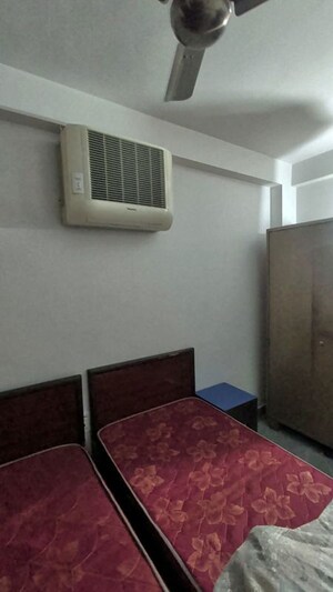 Bedroom in  Pg at Prashant Vihar – for Rent