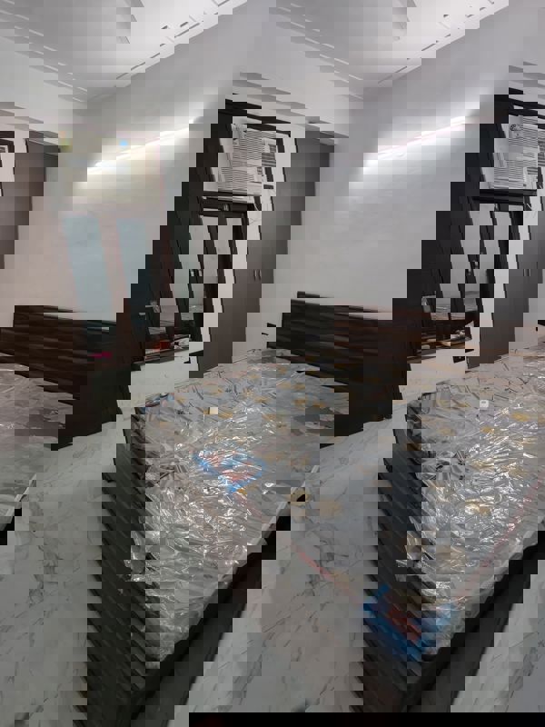 1 BHK + Study Room Builder Floor For Rent in Saket