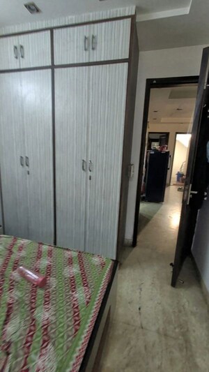 Building Lobby in  Pg at Pitampura – for Rent