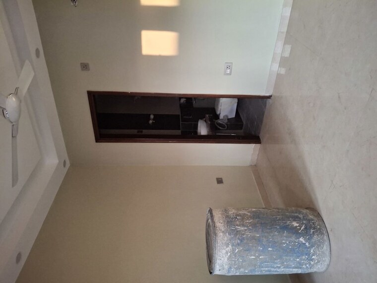 Room, raj nagar extension 4 Bedroom 90 Sq.Yd. Villa In Raj Nagar Extension Ghaziabad 9902091