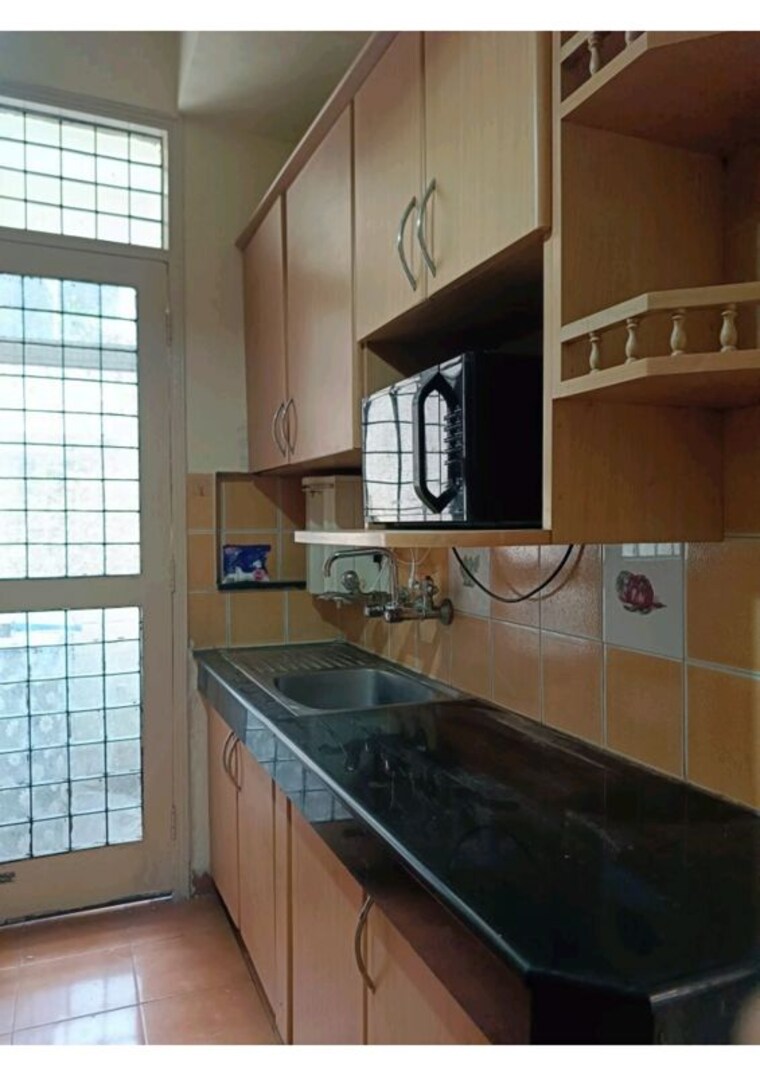 Kitchen, unitech-residency-greens 3 Bedroom 1860 Sq.Ft. Builder Floor In Sector 46 Gurgaon 9902124