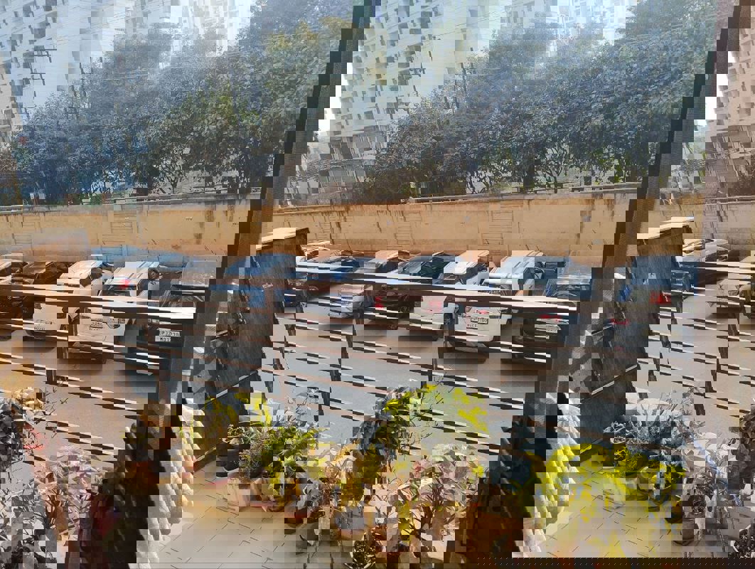 3 BHK 1405 Sq.Ft. Apartment in Proview Officer City