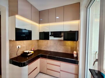 Kitchen in 3 BHK Apartment at BPTP Discovery Park, Badauli Village – for Sale
