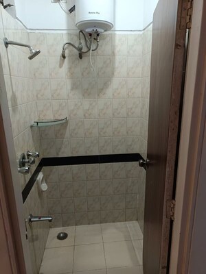 Bathroom in 1 BHK Apartment at Sapphire Lakeside, Powai – for Rent