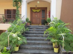 5 BHK + Servant Room Independent House For Sale in Jubilee Hills