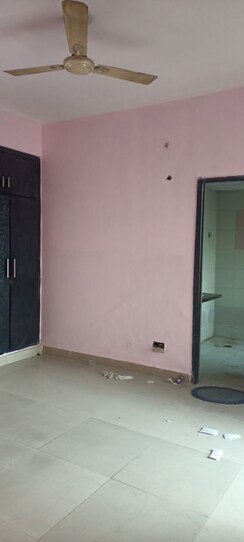 2.5 BHK + Servant Room Apartment For Rent in Assotech The Nest