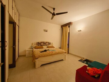 Bedroom in 2 BHK Builder Floor at Greater Kailash ii – for Rent