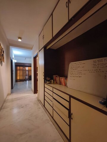 Room in 2 BHK Builder Floor at Greater Kailash ii – for Rent