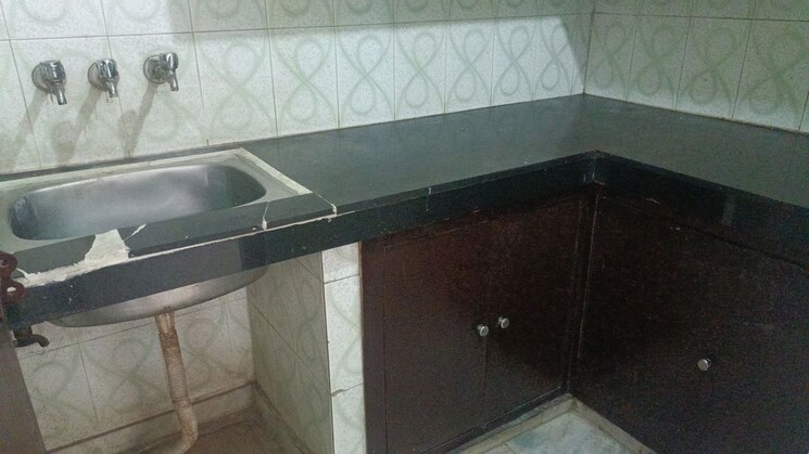 Kitchen, vaishali sector 6 1 Bedroom 550 Sq.Ft. Builder Floor In Vaishali Sector 6 Ghaziabad 9902277