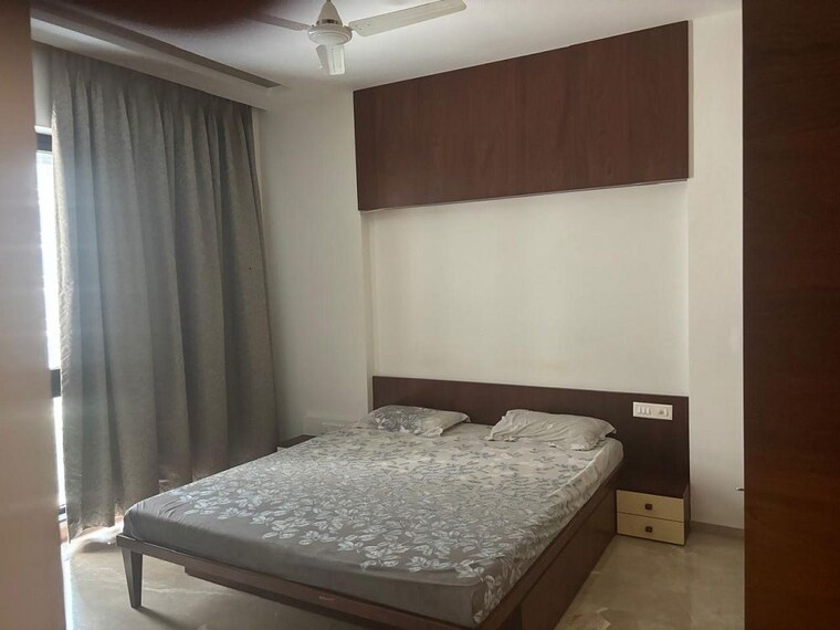 Bedroom, santacruz west 3 Bedroom 1100 Sq.Ft. Apartment In Santacruz West Mumbai 9902212