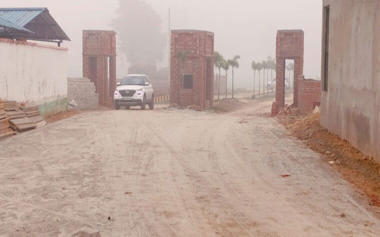 Exterior View, gomti nagar  115 Sq.Yd. Plot In Gomti Nagar Lucknow 9902146